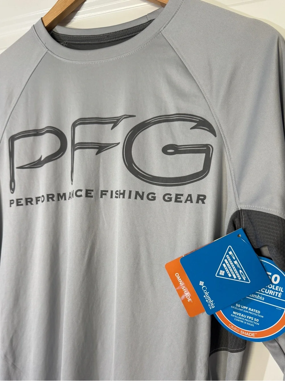 Brand new Columbia Light Gray PFG Long-Sleeve Men's Rash Guard